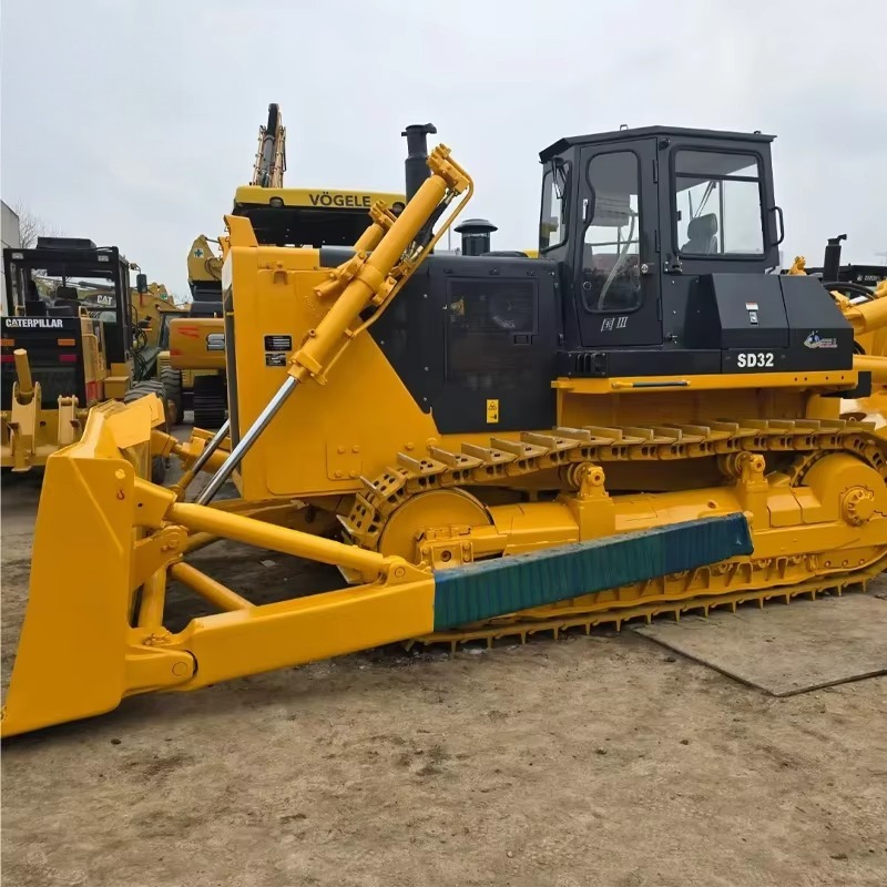 Bulldozer cingolato SEM818F 18 - Heavy Equipment Work recensione e prezzo