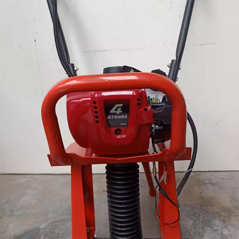 Finitrice Vibrante per Calcest - Concrete Vibrator recensione e prezzo